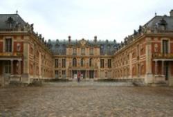 La Cour de Marbre du château de Versailles.